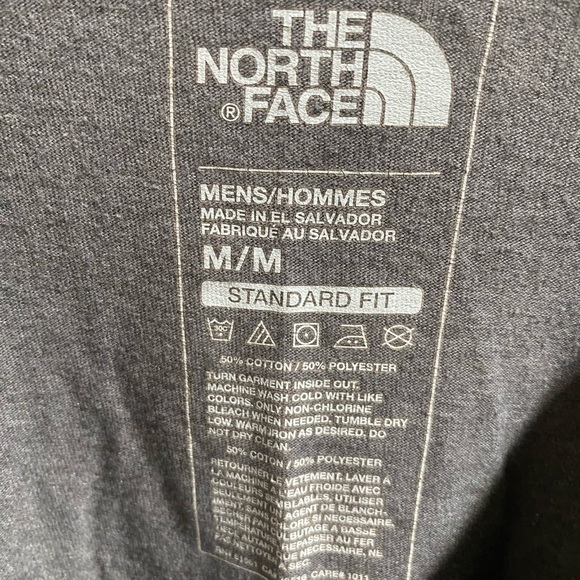 North Face tee - Picture 2 of 3